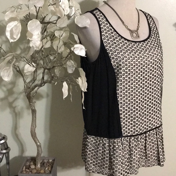 LOFT TOP - Picture 3 of 6